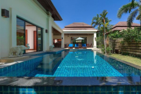 Villa Hoata| Luxury 2BR villa in the Baan Bua Estate | Nai Harn beach